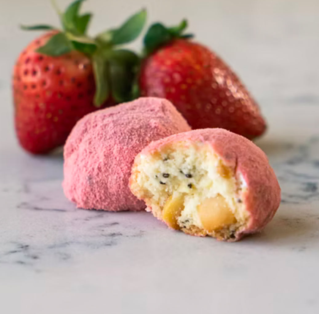 PS i love you Cookies - Strawberry Dust (Macadamia, Sea Salt & Chia Seed)