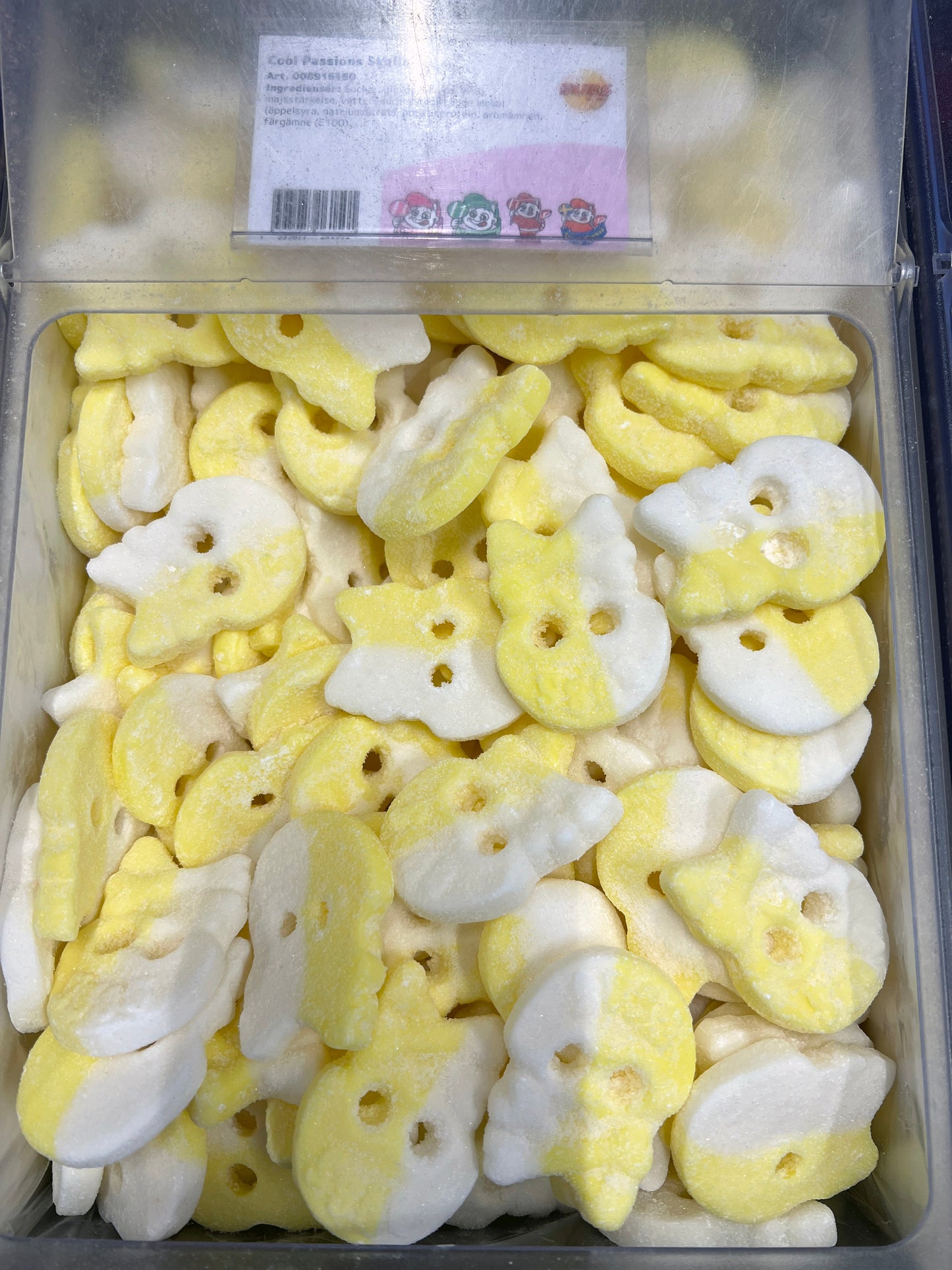 Swedish Godis Skull Cool Passion 200g (Vegan)