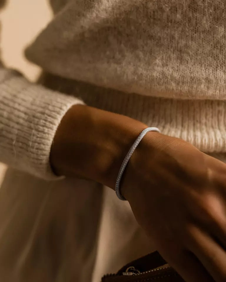 High Quality Stainless (316L) Round Mesh Bracelet 15.5-19cm