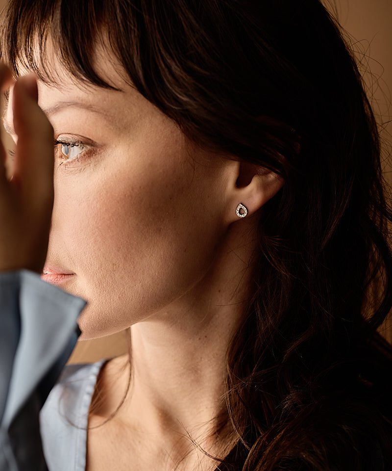 Natural Titanium Brilliance Drop Hollow 8mm (New)