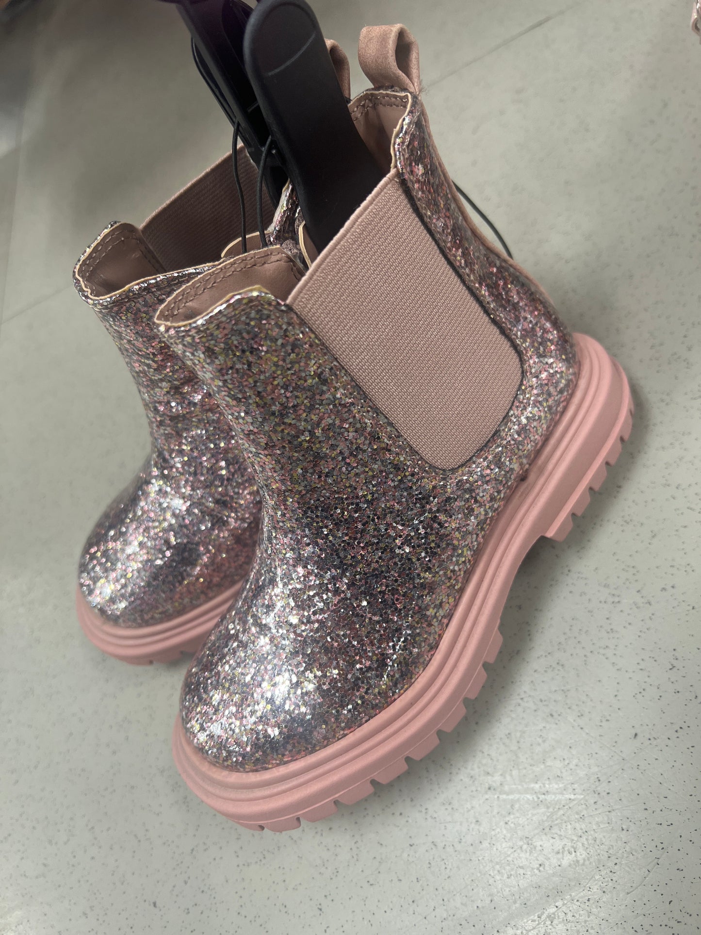 Glitters High-cut Boot Pink