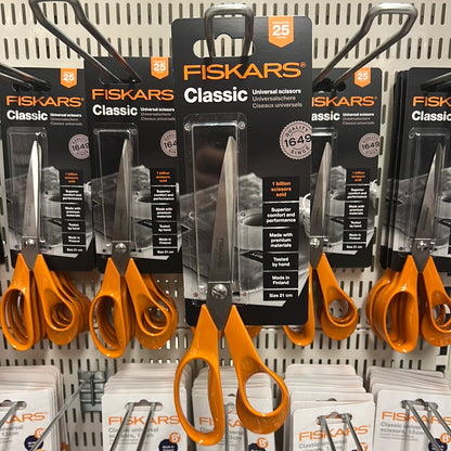 Fiskars Classic Universal Scissor (Most Popular)