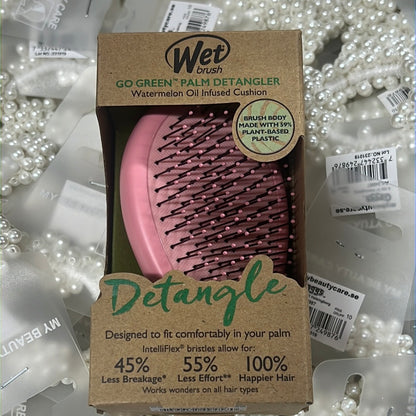 WET Brush Go Green Palm Detangler (Watermelon oil infused Cushion)