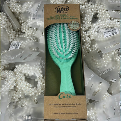 WET Brush Go Green Palm Treatment & Shine Brush (Tea Tree oil infused Cushion)