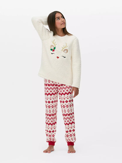 Borg pajamas with reindeer motif Norwegian pattern