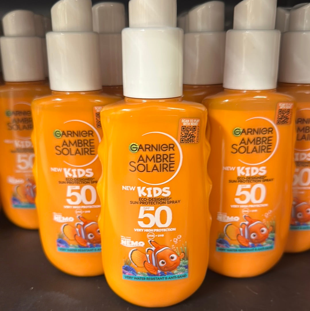 Garnier Amber Solaris Kids SunScreen Spray SPF50 (Very High Protection)